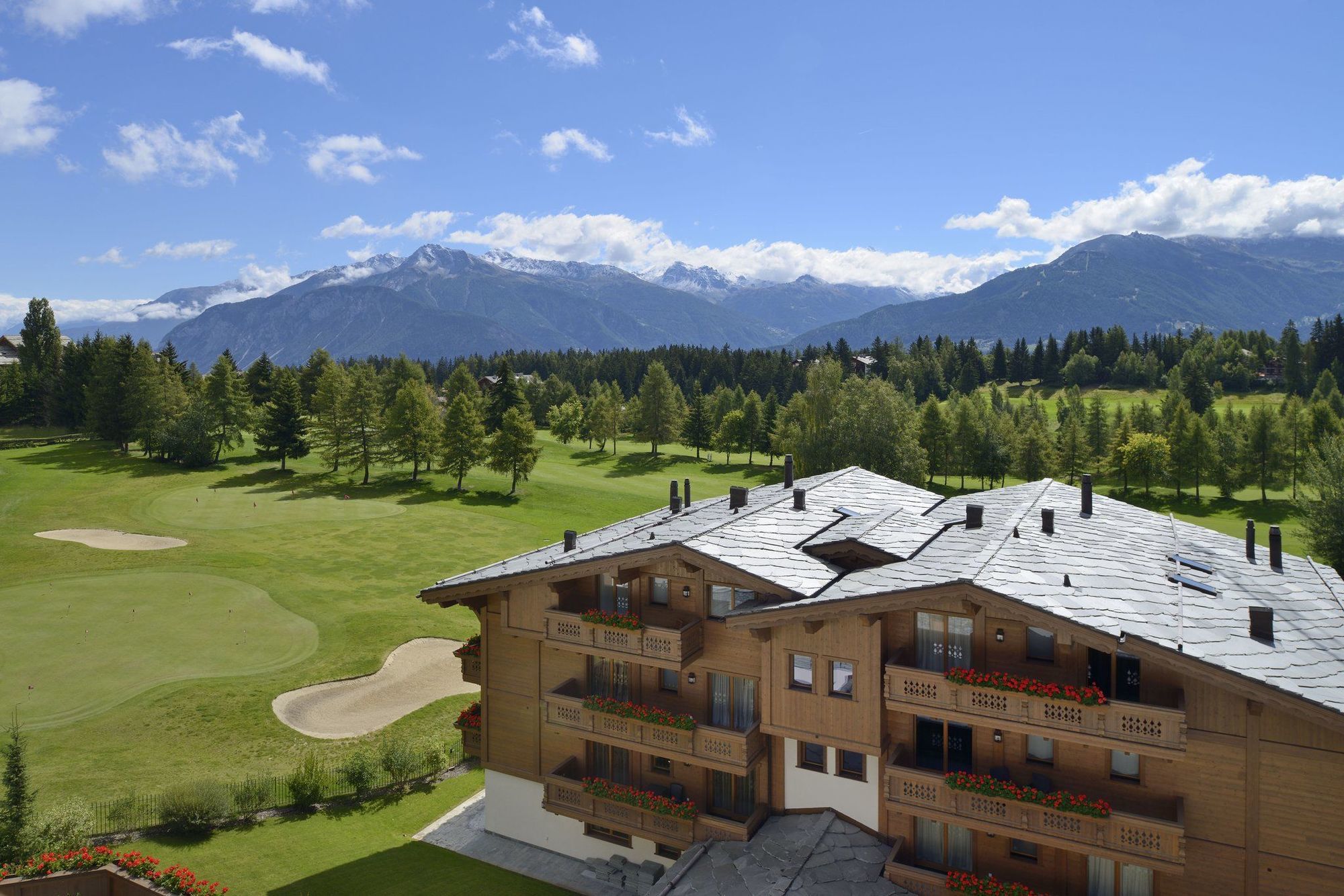 Guarda Golf Hotel & Residences Crans-Montana Extérieur photo